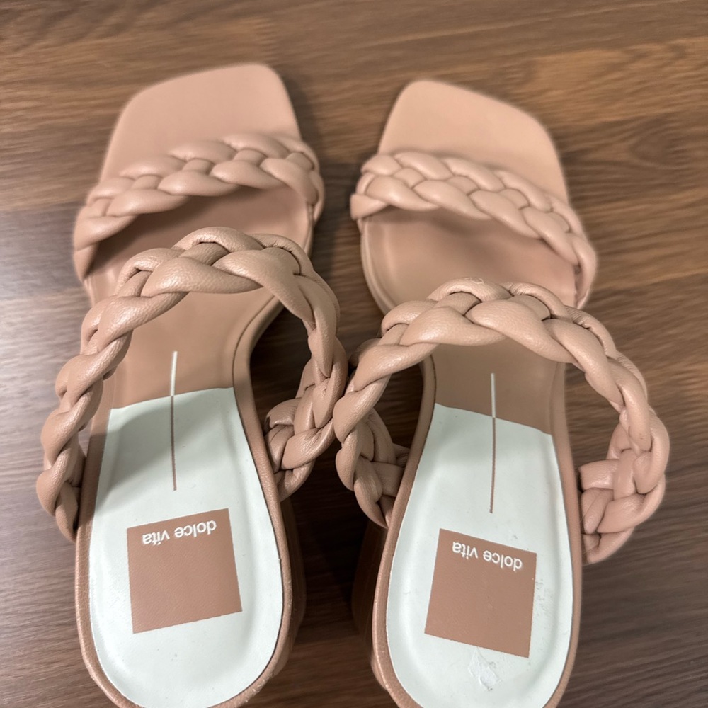 Dolce Vita Women's Braided Sandals in Tan EUC! - Picture 7 of 8